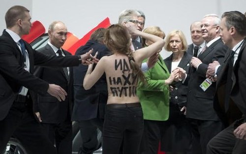 femen putin